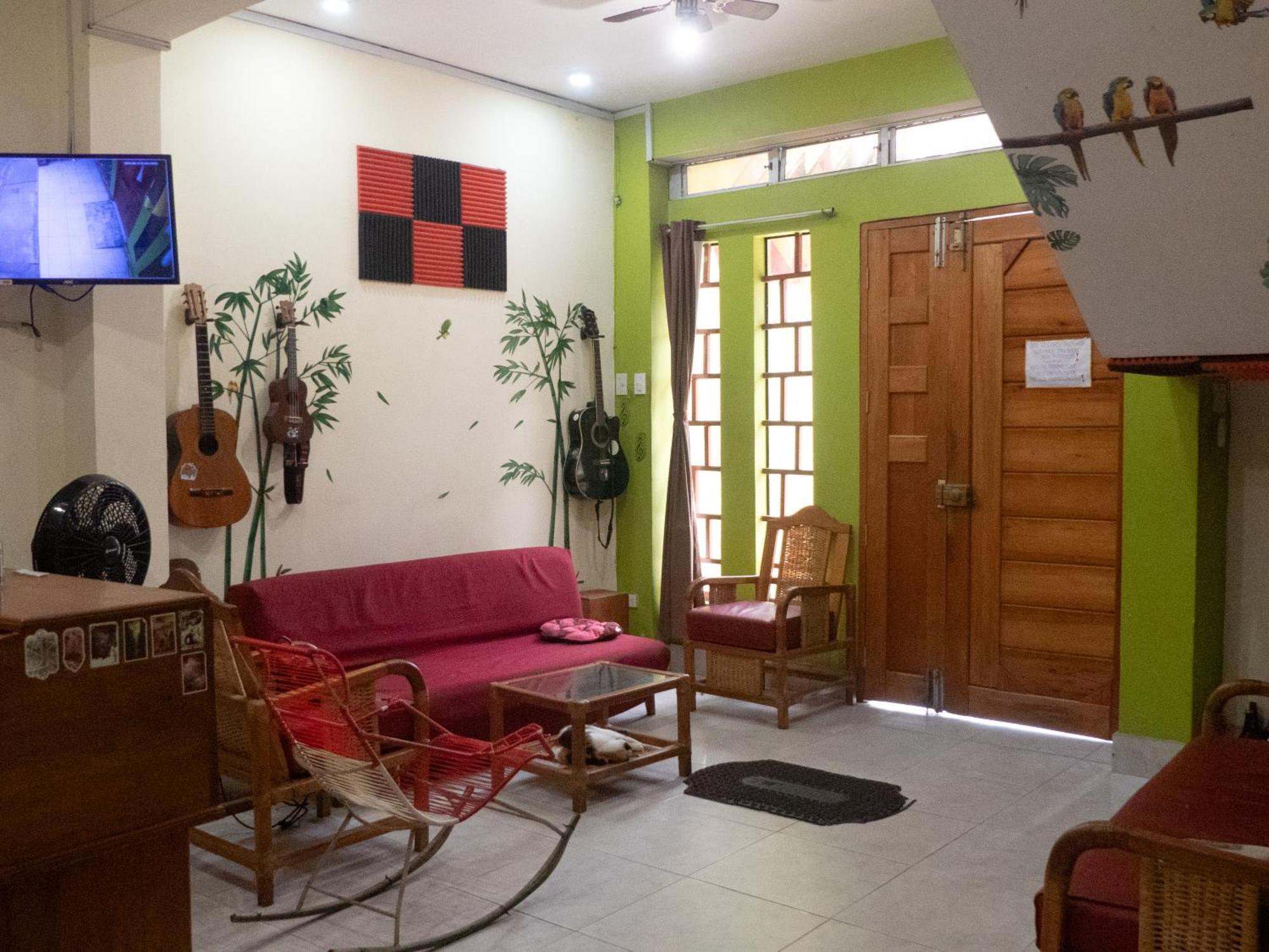 Moicca Youth Hostel Икитос Экстерьер фото