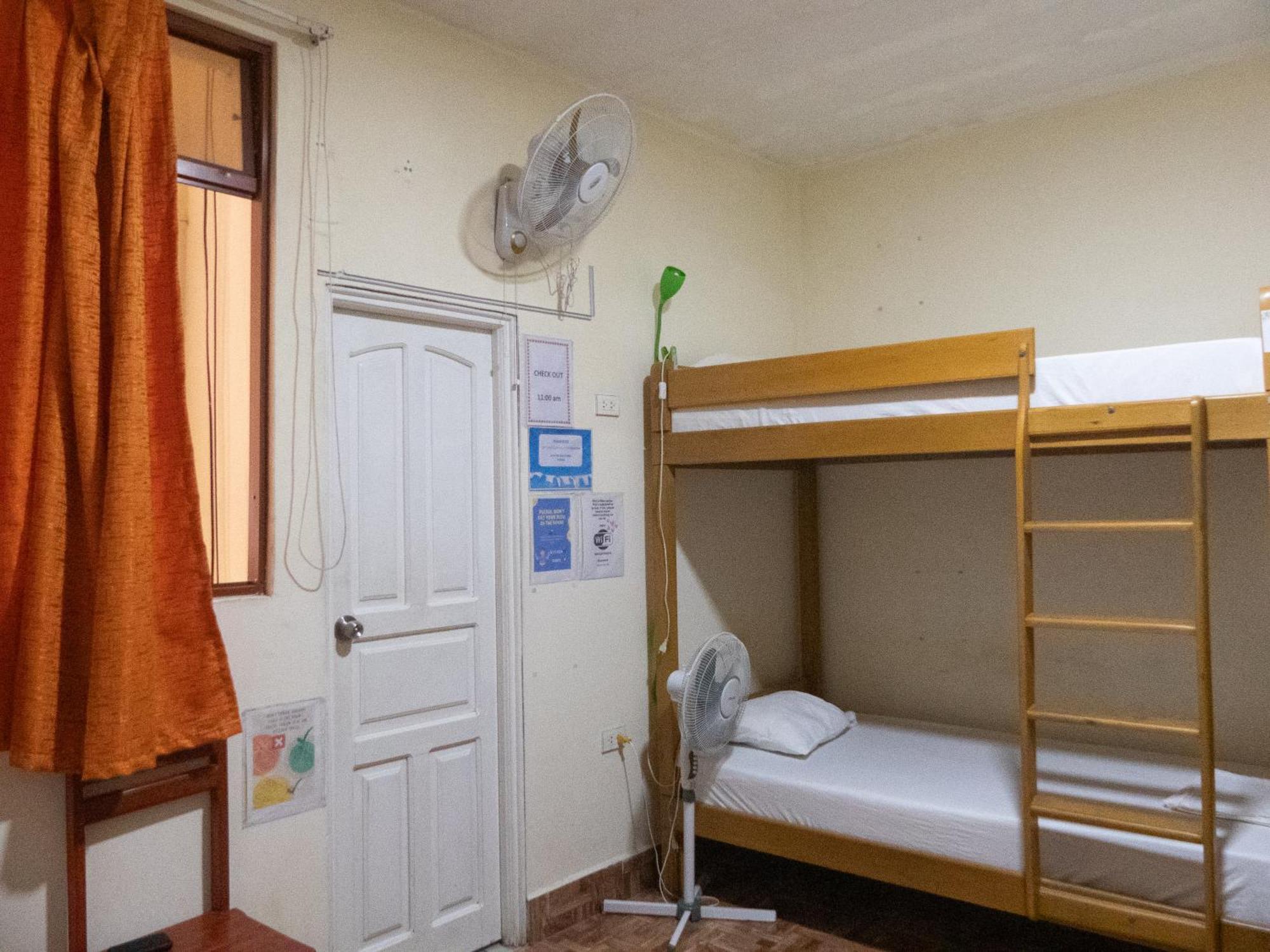Moicca Youth Hostel Икитос Номер фото