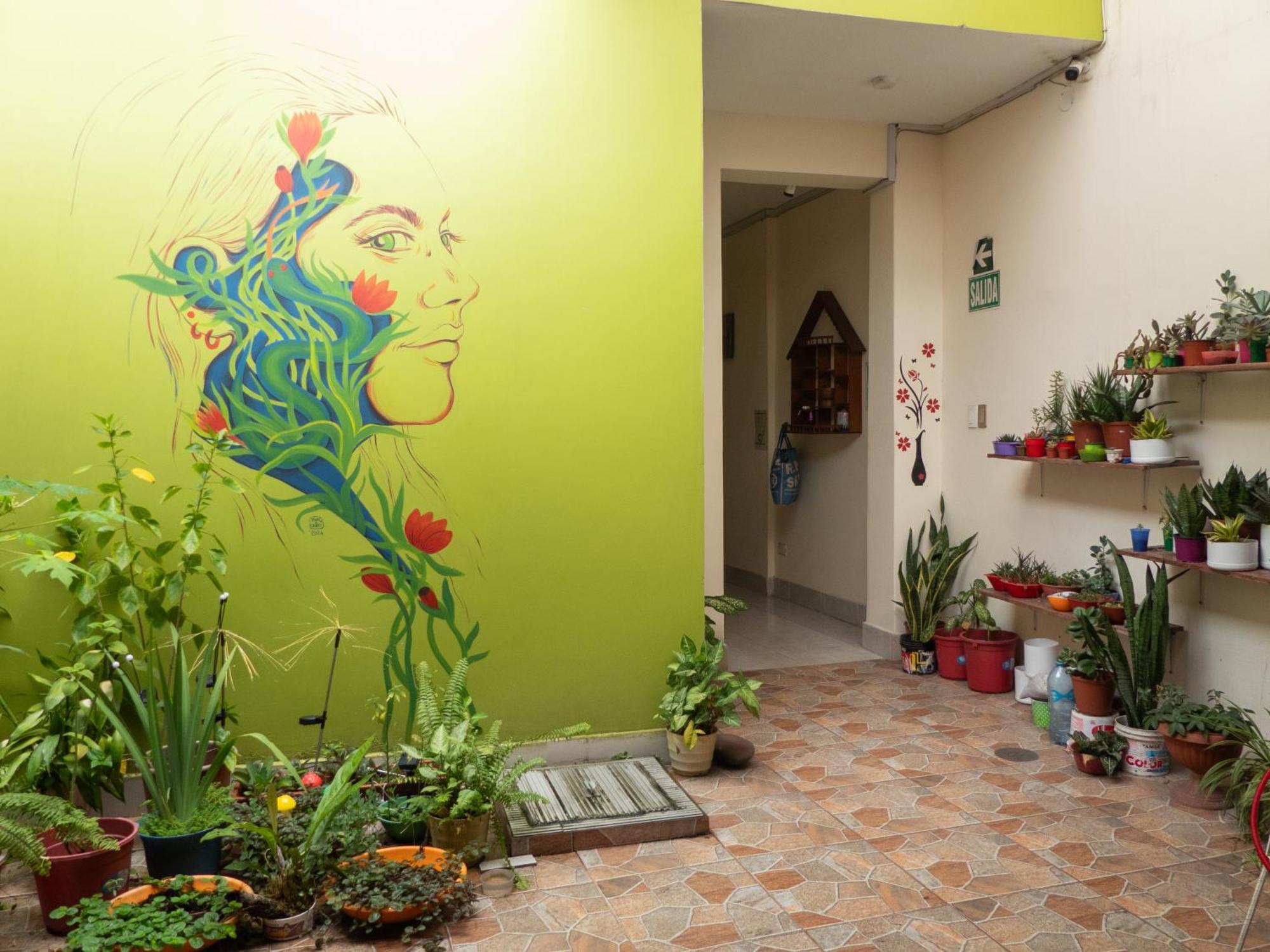 Moicca Youth Hostel Икитос Экстерьер фото
